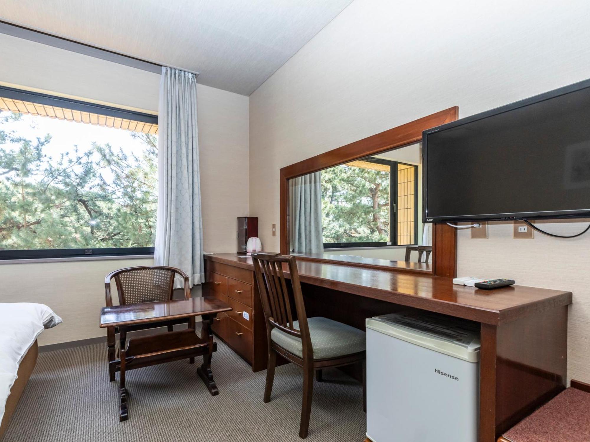 Hotel Tabist Kotohikisou Kanonji Esterno foto