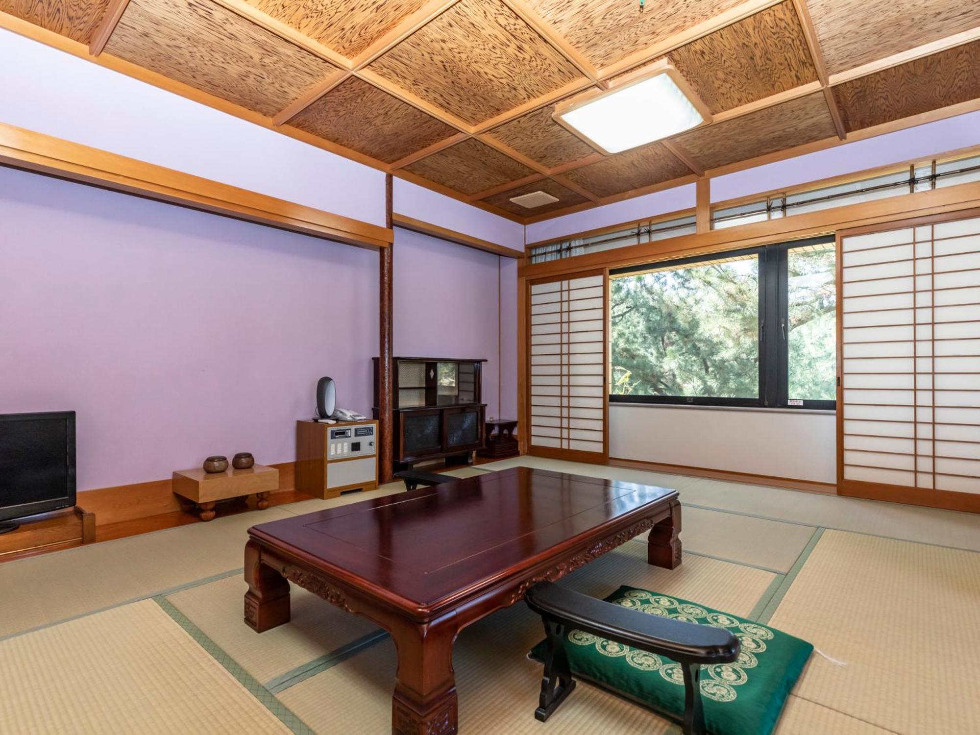 Hotel Tabist Kotohikisou Kanonji Esterno foto